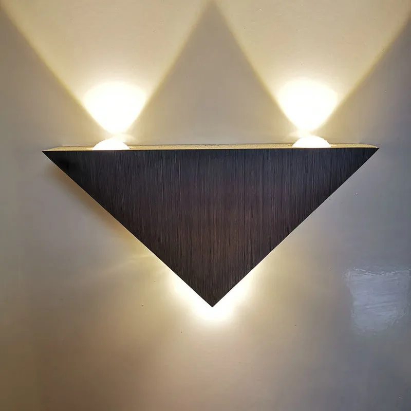 Innen-Led-Beleuchtung, Aluminium, 3 W, Wandleuchte, Gebürstetes Silber, Dreieckige Form, Modernes Schlafzimmer Neben Licht Für Heimdekoration, Ac110 V, 220 V Innen-Led-Beleuchtung, Aluminium, 3 W, Wandleuchte, Gebürstetes Silber, Dreieckige Form, Modernes Schlafzimmer Neben Licht Für Heimdekoration, Ac110 V, 220 V - Image 9