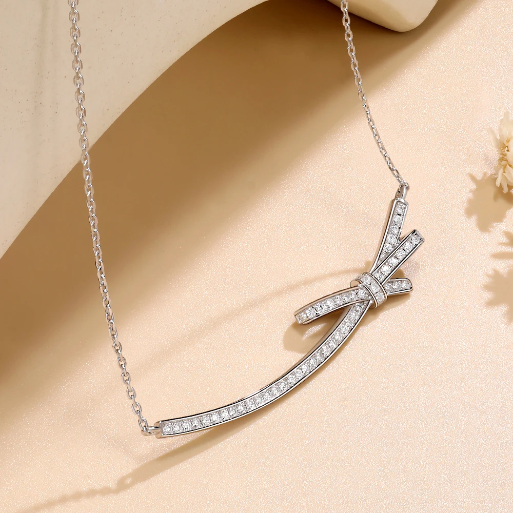 M-Jaja Voll-Moissanit-Halskette Für Damen, 925Er-Sterlingsilber, Kette, 1,3 Mm, Labordiamant, Eleganter Bogen-Anhänger, Funkelnder Schmuck, Geschenk M-Jaja Voll-Moissanit-Halskette Für Damen, 925Er-Sterlingsilber, Kette, 1,3 Mm, Labordiamant, Eleganter Bogen-Anhänger, Funkelnder Schmuck, Geschenk - Image 3