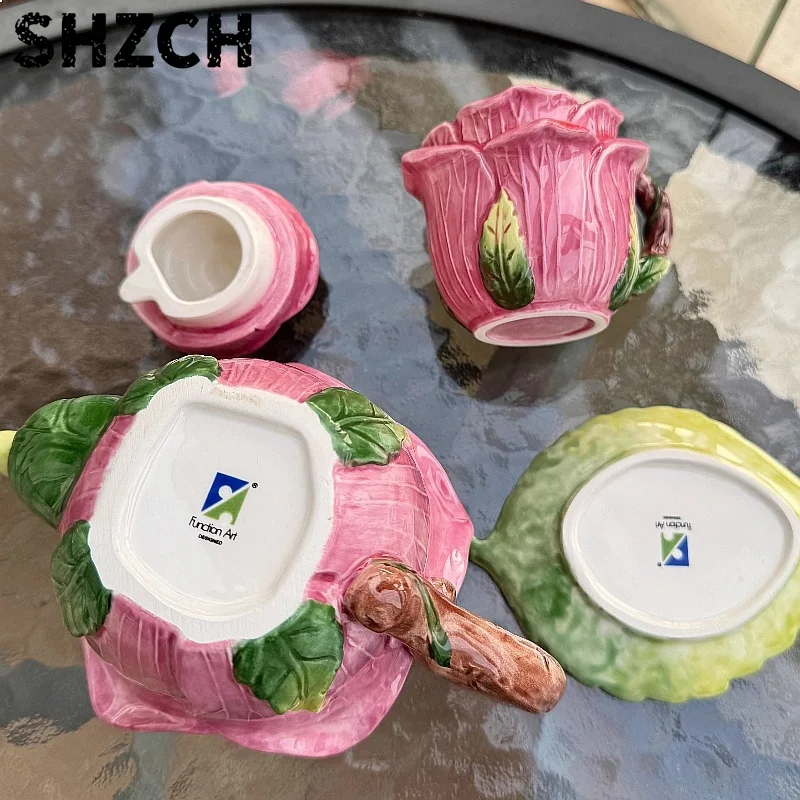 Rosen-Teekannen-Set Unterglasur-Keramik Blumen-Teetassen Vintage Englisches Tafelgeschirr Dekor Rosen-Teekannen-Set Unterglasur-Keramik Blumen-Teetassen Vintage Englisches Tafelgeschirr Dekor