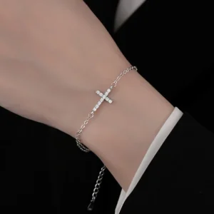 Modisches Kreuz-Zirkon-Armband für Frauen, Retro-Jesus, religiöser ästhetischer Schmuck, Geschenk