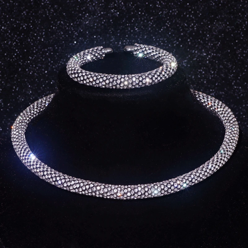 Neue Mode Strass Kragen Choker Halskette Für Frauen Übertrieben Einfache Große Klobige Kette Halskette Drehmomente Schmuck Zubehör Neue Mode Strass Kragen Choker Halskette Für Frauen Übertrieben Einfache Große Klobige Kette Halskette Drehmomente Schmuck Zubehör - Image 10
