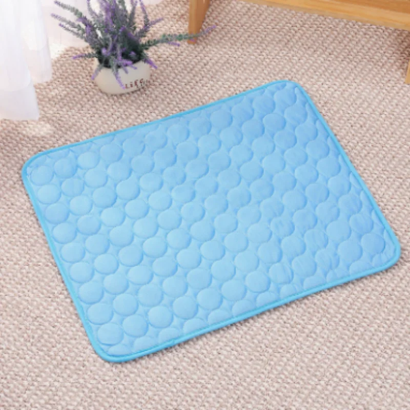 Hundekühlmatte Sommer Haustier-Kühlbett Extra Groß Für Kleine Und Große Hunde Haustierzubehör Katze Langlebige Decke Sofa Katzen-Eisdecke Hundekühlmatte Sommer Haustier-Kühlbett Extra Groß Für Kleine Und Große Hunde Haustierzubehör Katze Langlebige Decke Sofa Katzen-Eisdecke - Image 7
