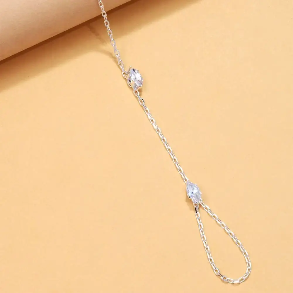 2025 Party Bling Zirkon Kristall Armband Hand Kette Für Frauen Strass Dünne Kette Finger Armband Schmuck Zubehör Geschenk 2025 Party Bling Zirkon Kristall Armband Hand Kette Für Frauen Strass Dünne Kette Finger Armband Schmuck Zubehör Geschenk - Image 6