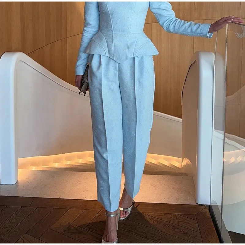 Eleganter Damen Hosenanzug 2026 – Schmal Geschnittenes Outfit Mit Puffärmeln, U-Ausschnitt Und Weiter Hose Für Den Herbst Eleganter Damen Hosenanzug 2026 – Schmal Geschnittenes Outfit Mit Puffärmeln, U-Ausschnitt Und Weiter Hose Für Den Herbst - Image 7