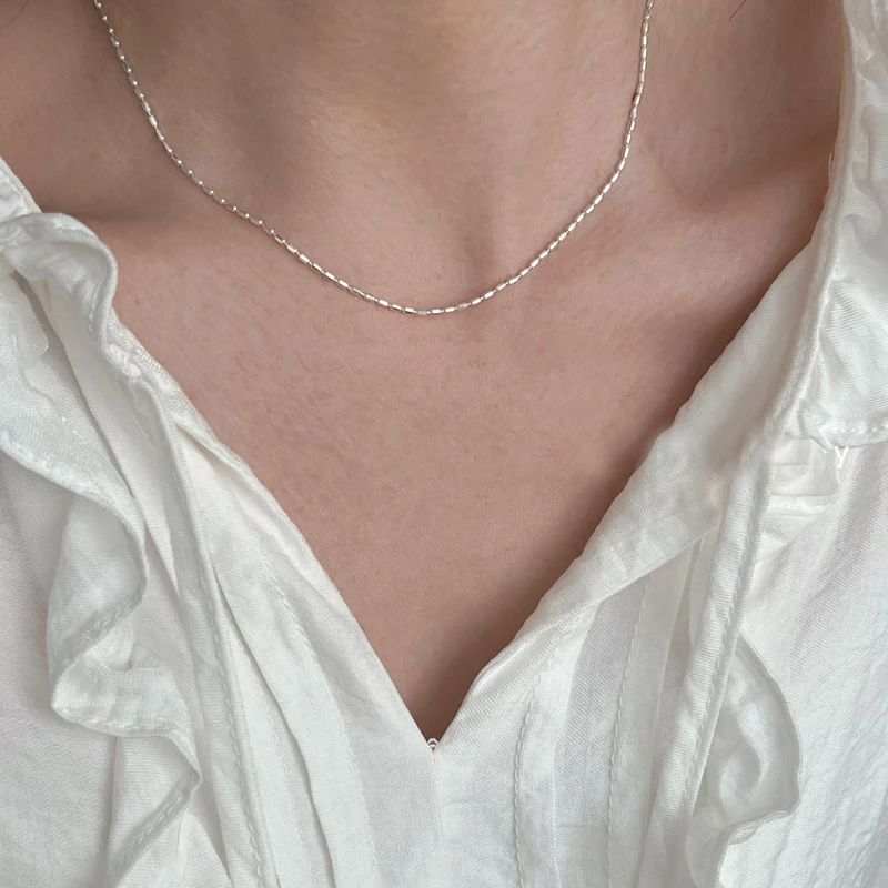 925 Sterling Silver Necklace With Simple Geometric Beads Choker Shiny And Delicate Collarbone Chain For Women Fashion Jewellery 925 Sterling Silver Necklace With Simple Geometric Beads Choker Shiny And Delicate Collarbone Chain For Women Fashion Jewellery - Image 4