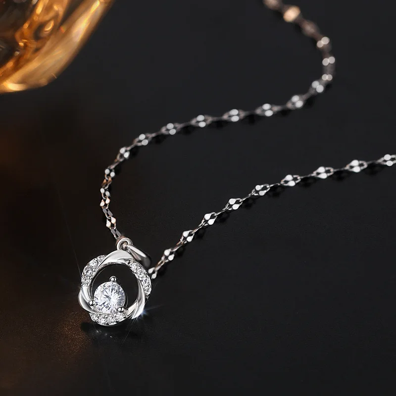 Neue Silber Halskette Für Frauen Licht Luxus High-End Runde Blume Anhänger Schlüsselbein Kette Geschenk Für Freundin Hochzeit Schmuck Neue Silber Halskette Für Frauen Licht Luxus High-End Runde Blume Anhänger Schlüsselbein Kette Geschenk Für Freundin Hochzeit Schmuck - Image 4