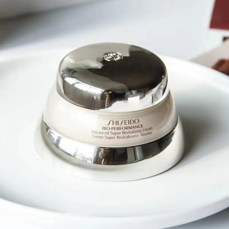 Shiseido Bio-Performance Advanced Super Revitalizing Cream Tiefenwirksame Feuchtigkeitspflege Gesichtscreme Verbessert Die Elastizität Glättet Feine Linien Shiseido Bio-Performance Advanced Super Revitalizing Cream Tiefenwirksame Feuchtigkeitspflege Gesichtscreme Verbessert Die Elastizität Glättet Feine Linien - Image 3