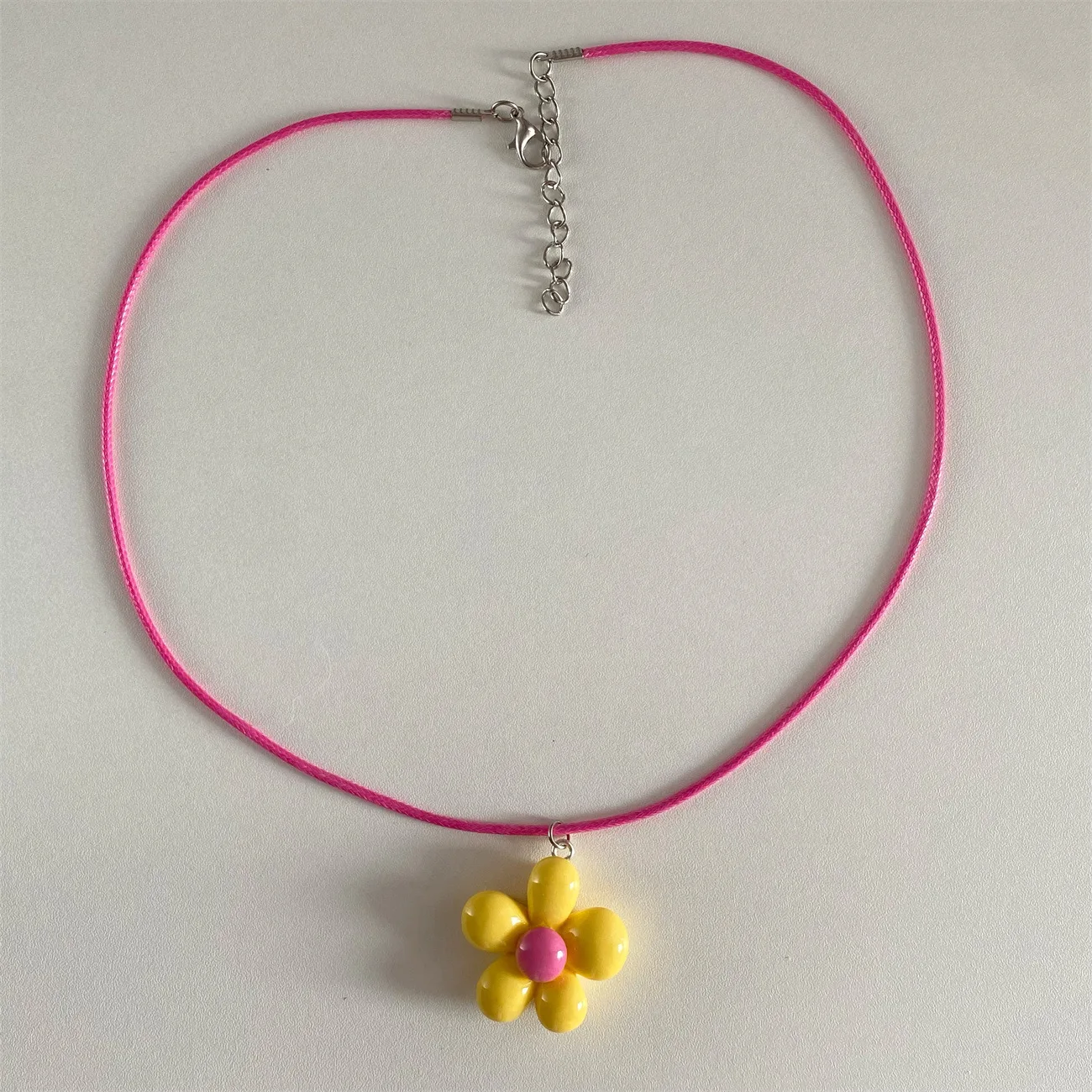 Lats Süße Bunte Blumen-Anhänger-Halskette Für Frauen Und Mädchen, Blumen-Design, Seilkette, Halsreifen, Modeschmuck, Geschenk Lats Süße Bunte Blumen-Anhänger-Halskette Für Frauen Und Mädchen, Blumen-Design, Seilkette, Halsreifen, Modeschmuck, Geschenk - Image 8