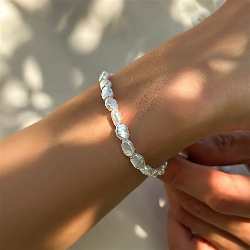 Modische Herzförmige Kunstperlen-Choker-Halskette Für Frauen Einfache Elegante Perlenkette Koreanischer Stil Party Hochzeit Schmuck Geschenke Modische Herzförmige Kunstperlen-Choker-Halskette Für Frauen Einfache Elegante Perlenkette Koreanischer Stil Party Hochzeit Schmuck Geschenke - Image 7