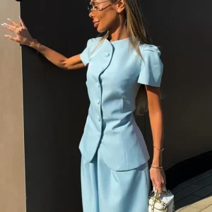 Elegantes Kurzarm-Oberteil und Hosen-Set für Damen, einfarbig, einreihig, O-Ausschnitt, tailliertes Oberteil, lockere Laternenhose, 2026 Outfits
