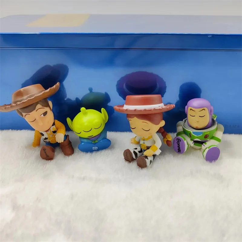 4 Teile/Satz Disney Toy Story 4 Woody Jessie Alien Buzz Lightyear Schlaf Figuren Anime Sammlung Figur Puppe Spielzeug Modell Für Geschenk 4 Teile/Satz Disney Toy Story 4 Woody Jessie Alien Buzz Lightyear Schlaf Figuren Anime Sammlung Figur Puppe Spielzeug Modell Für Geschenk - Image 2