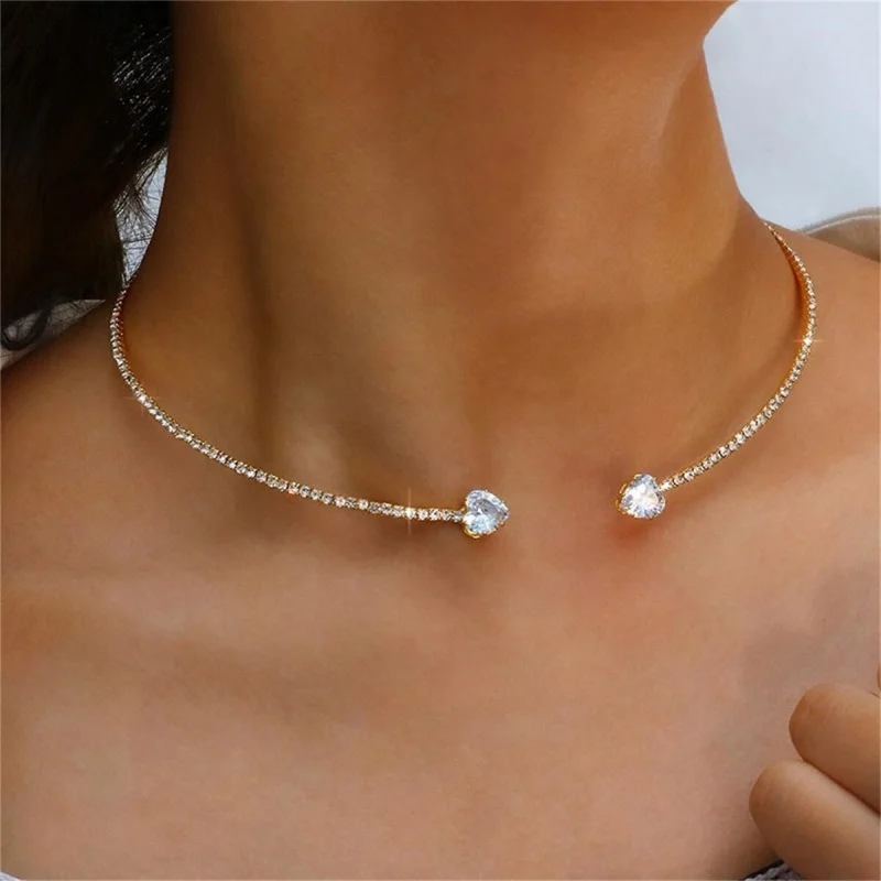 Koreanische Mode Strass Herz Kragen Choker Halskette Für Frauen Einfache Offene Kragen Halskette Drehmomente Schmuck Zubehör Koreanische Mode Strass Herz Kragen Choker Halskette Für Frauen Einfache Offene Kragen Halskette Drehmomente Schmuck Zubehör - Image 3