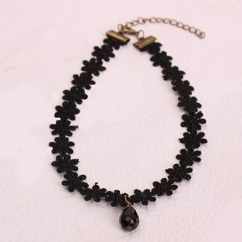 Mode Samt Choker Halskette Für Frauen Vintage Sexy Spitze Halskette Mit Anhängern Gothic Mädchen Hals Schmuck Accessoires Mode Samt Choker Halskette Für Frauen Vintage Sexy Spitze Halskette Mit Anhängern Gothic Mädchen Hals Schmuck Accessoires - Image 3