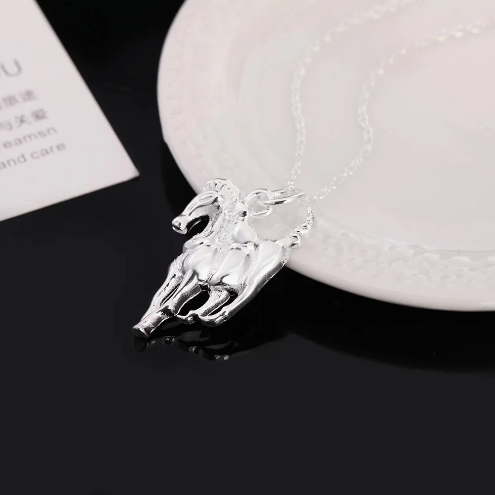 Modemarke Halskette Aus 925Er-Sterlingsilber Für Damen, Luxuriöser Hochzeitsschmuck, Elegante Pferdeanhänger-Kette Modemarke Halskette Aus 925Er-Sterlingsilber Für Damen, Luxuriöser Hochzeitsschmuck, Elegante Pferdeanhänger-Kette - Image 4