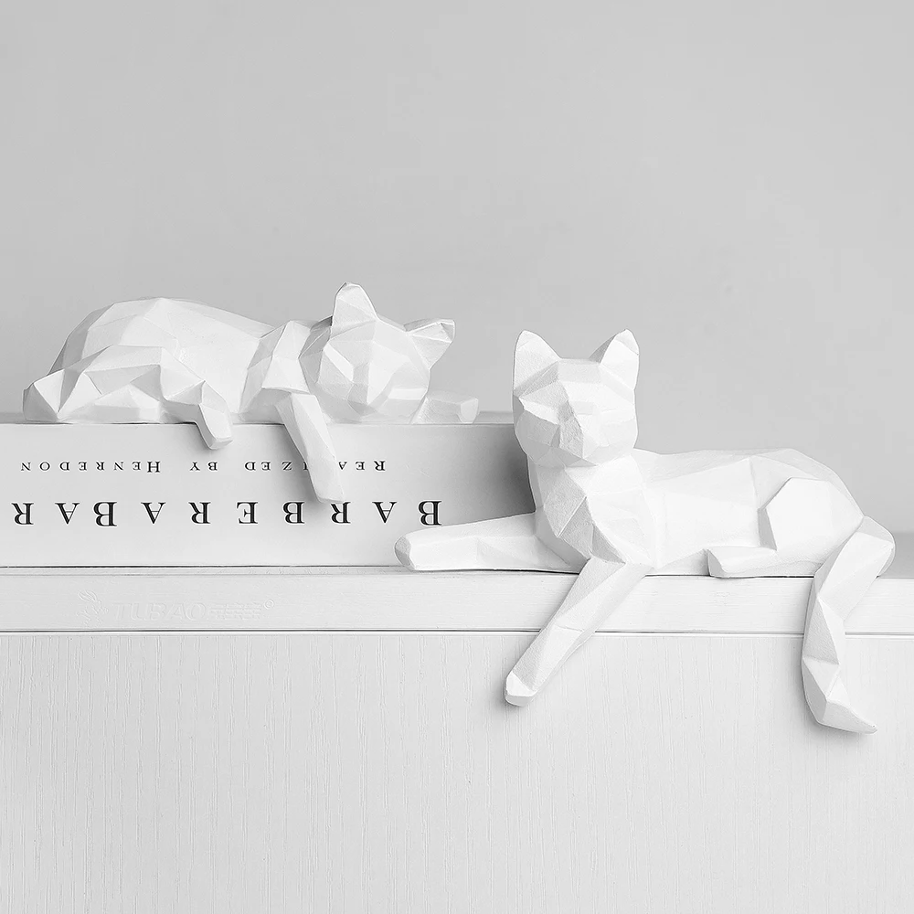 1 Set Of Cat Sculptures With Geometric Facets, Animal Sculptures, Resin Crafts, Living Room Home Design Creative Ornaments, Lazy Cat Statues 1 Set Of Cat Sculptures With Geometric Facets, Animal Sculptures, Resin Crafts, Living Room Home Design Creative Ornaments, Lazy Cat Statues - Image 2