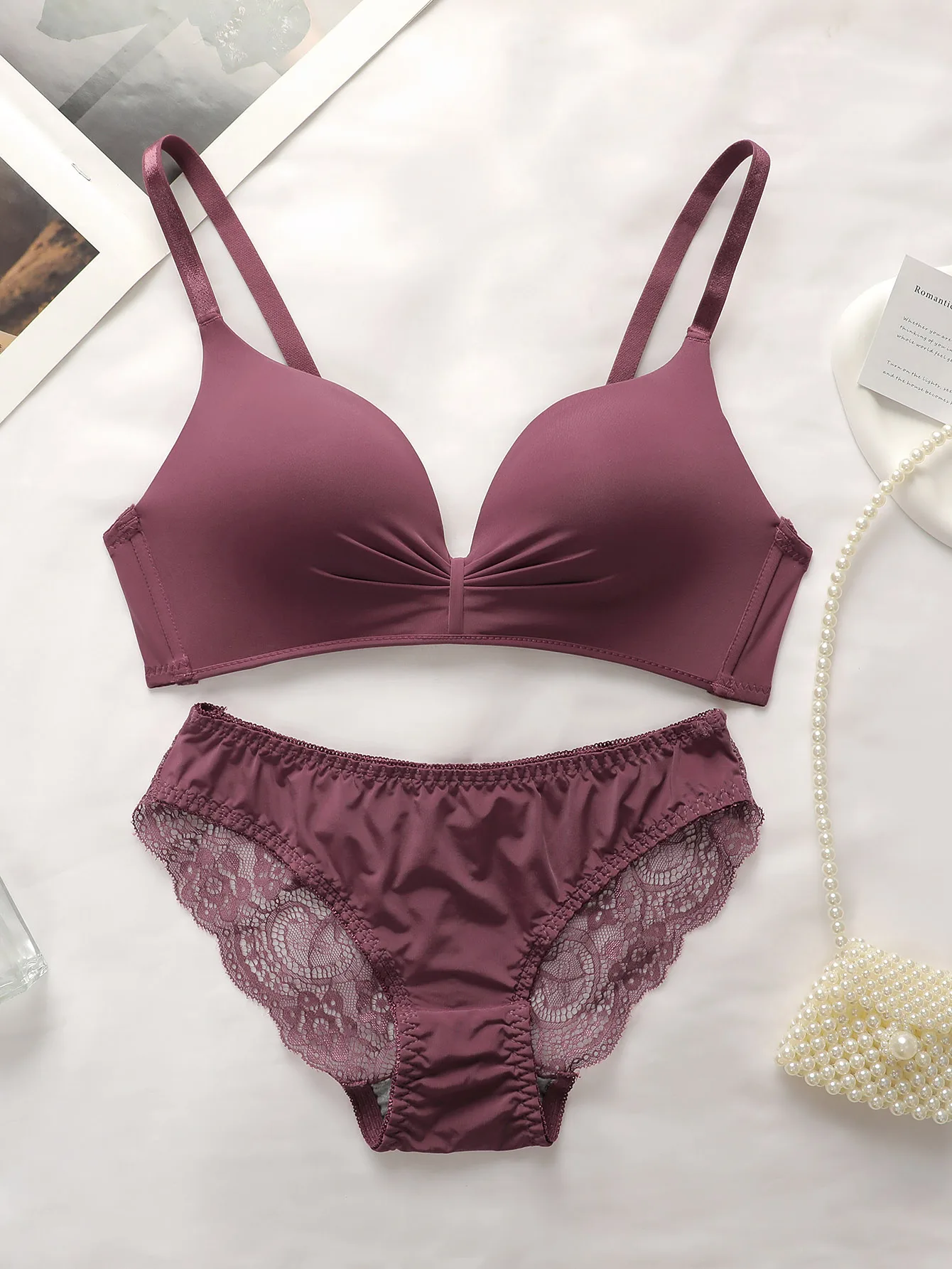 Hochwertige Heiß Verkaufte Sexy Damen Spitze Unterwäsche Set B2046 Hochwertige Heiß Verkaufte Sexy Damen Spitze Unterwäsche Set B2046