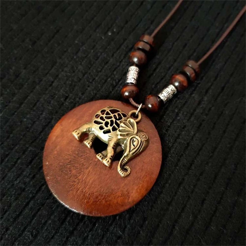 Vintage Folk Stil Holz Perlen Anhänger Halskette Für Frauen Choker Lange Wachs Gewinde Zink-Legierung Pullover Kleid Halskette Vintage Folk Stil Holz Perlen Anhänger Halskette Für Frauen Choker Lange Wachs Gewinde Zink-Legierung Pullover Kleid Halskette - Image 13