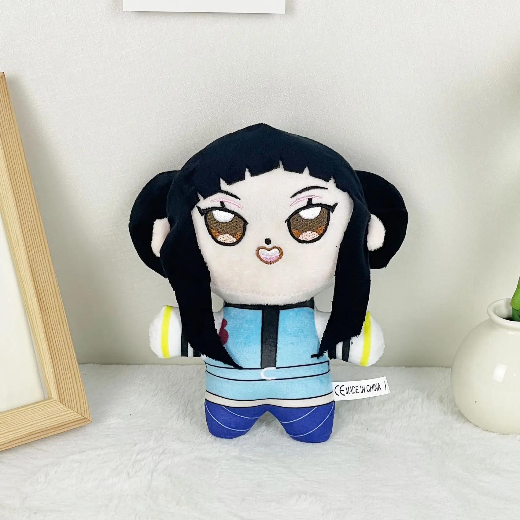 Neue, Angesagte Anime-Hunter-Plüschfigur: Süßer Lila Tiger Mit Schwarzem Hut, Elster Mit 3 Augen, Monsterjäger-Mädchen-Gruppe, Stofftier Für Fans Als Geschenk Neue, Angesagte Anime-Hunter-Plüschfigur: Süßer Lila Tiger Mit Schwarzem Hut, Elster Mit 3 Augen, Monsterjäger-Mädchen-Gruppe, Stofftier Für Fans Als Geschenk - Image 3