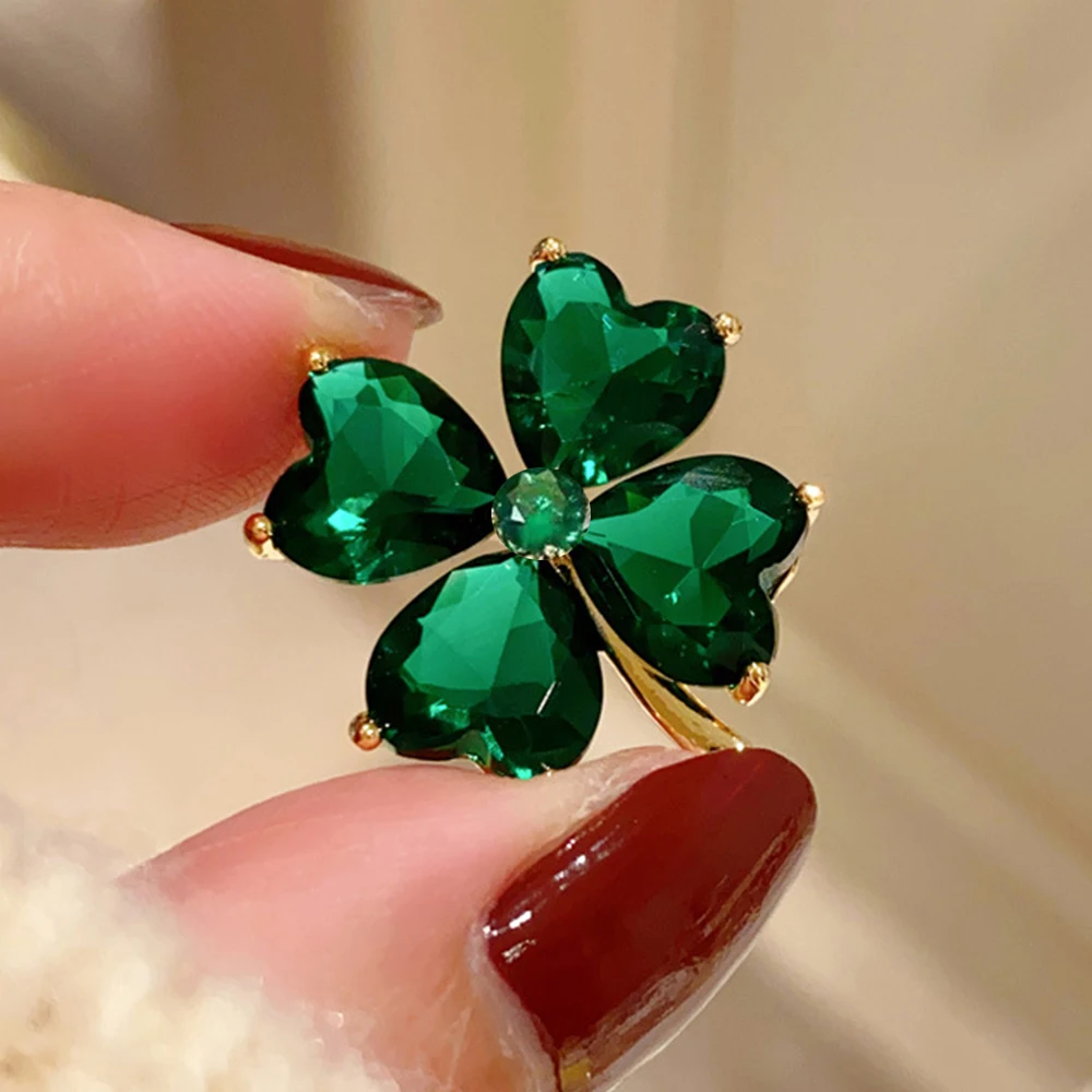 Blaue Farbe Strass Kleeblatt Broschen Für Frauen Dame Blume Party Anstecknadeln Geschenke Blaue Farbe Strass Kleeblatt Broschen Für Frauen Dame Blume Party Anstecknadeln Geschenke - Image 15