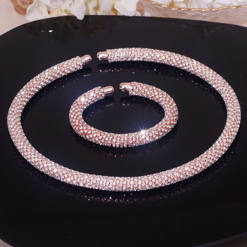 Neue Mode Strass Kragen Choker Halskette Für Frauen Übertrieben Einfache Große Klobige Kette Halskette Drehmomente Schmuck Zubehör Neue Mode Strass Kragen Choker Halskette Für Frauen Übertrieben Einfache Große Klobige Kette Halskette Drehmomente Schmuck Zubehör - Image 5