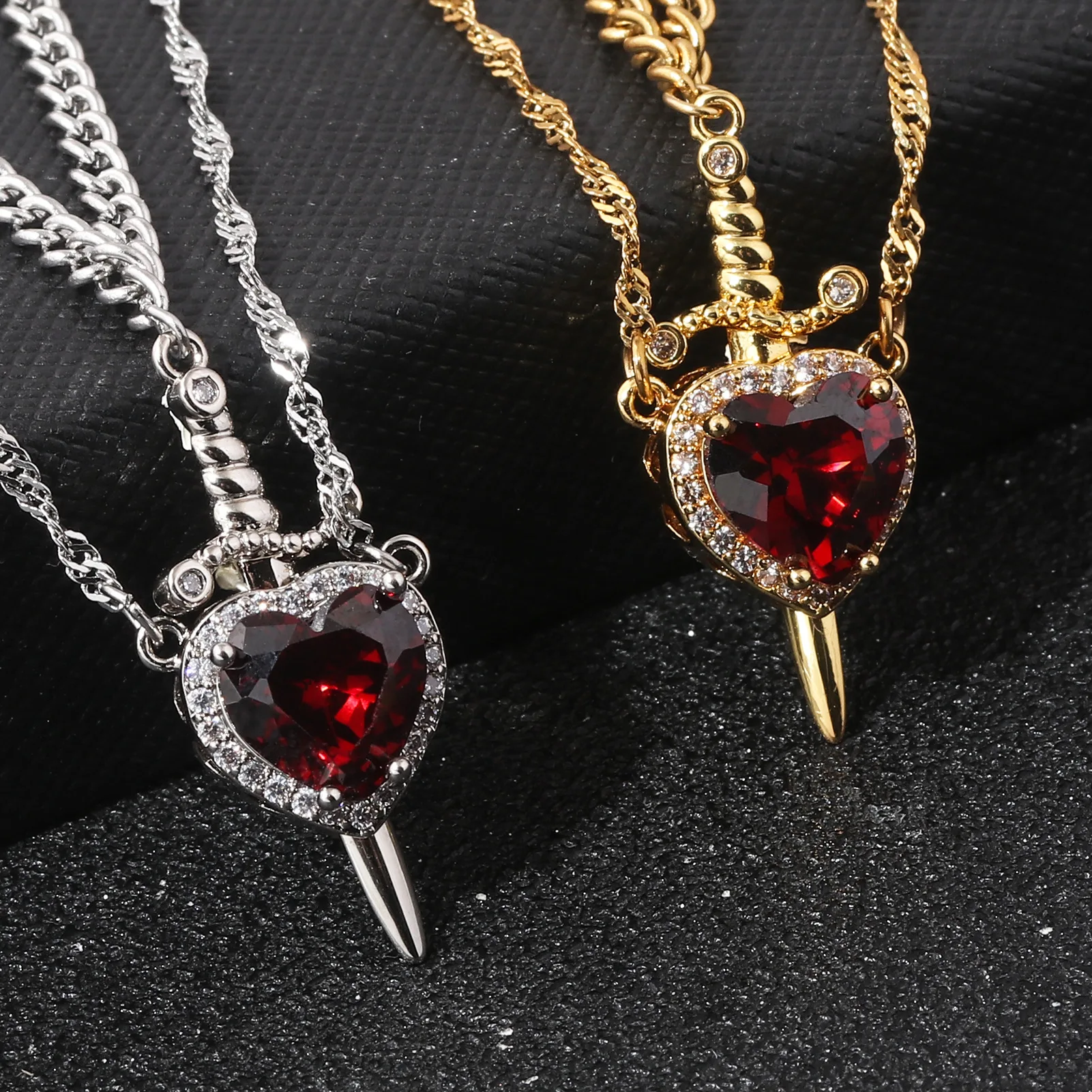 Herz- Und Schwert-Halskette, Paar-Halsketten, Zirkon-Kristall, Ring, Armband, Halskette, Schmuckset Für Romantische Valentinstagsgeschenke Herz- Und Schwert-Halskette, Paar-Halsketten, Zirkon-Kristall, Ring, Armband, Halskette, Schmuckset Für Romantische Valentinstagsgeschenke - Image 21