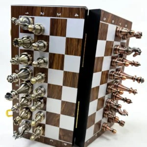 Magnetisches Vintage-Schachspiel mit Klappbrett & Hochwertigen Tragbaren Figuren