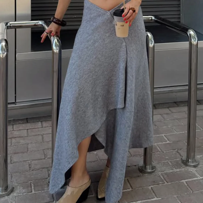 Eleganter Grauer Damenanzug Mit V-Ausschnitt, Kurzarmhemd, Schal Und Unregelmäßigem Saum, Langer Rock – Neues Lässiges Streetwear-Herbstoutfit 2026 Eleganter Grauer Damenanzug Mit V-Ausschnitt, Kurzarmhemd, Schal Und Unregelmäßigem Saum, Langer Rock – Neues Lässiges Streetwear-Herbstoutfit 2026 - Image 2