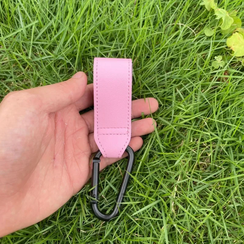 1/2Pcs Pu Leather Baby Bag Stroller Hook Pram Cart Organizer 360 Degree Rotatable Hook High-Quality Crochet Stroller Accessories 1/2Pcs Pu Leather Baby Bag Stroller Hook Pram Cart Organizer 360 Degree Rotatable Hook High-Quality Crochet Stroller Accessories - Image 4
