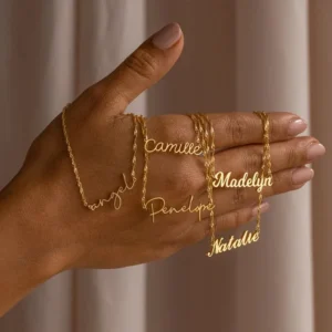 Benutzerdefinierte Name Wasser Welligkeit Halskette Personalisierte Edelstahl Paar Schlüsselbein Kette Geburtstag Frauen Schmuck Geschenk Großhandel