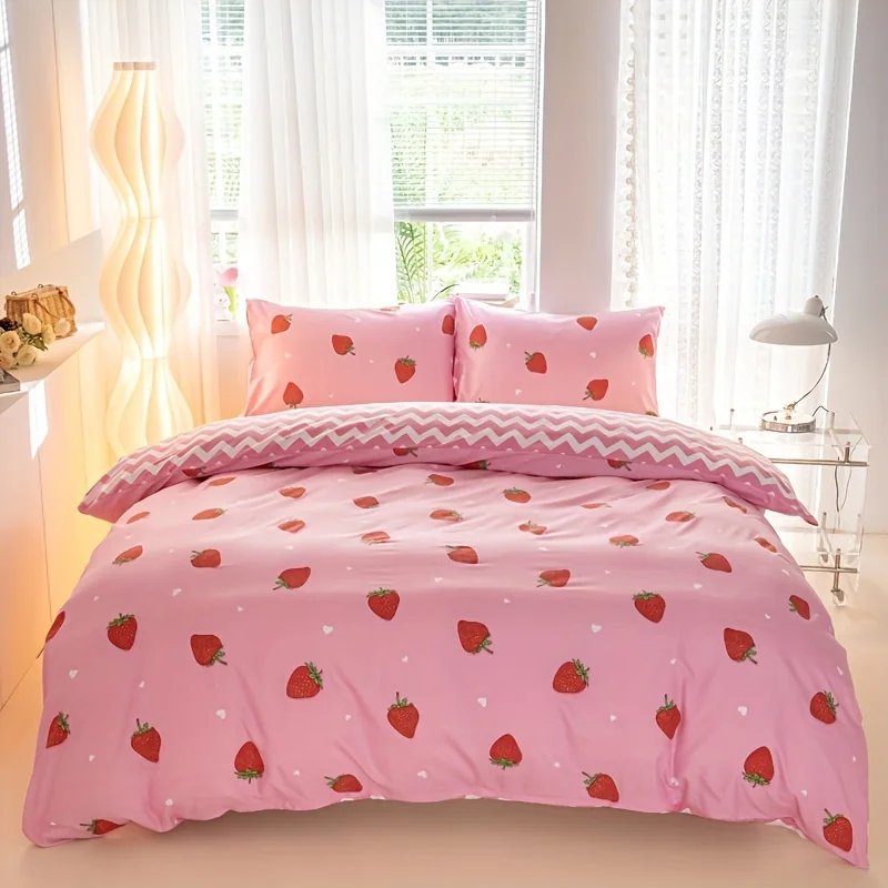 3Pcs/Set Small Strawberry Print Duvet Cover Set(1 Duvet Cover &Amp; 2 Pillowcase)Soft And Skin-Friendly Duvet Cover Bedding Set 3Pcs/Set Small Strawberry Print Duvet Cover Set(1 Duvet Cover &Amp; 2 Pillowcase)Soft And Skin-Friendly Duvet Cover Bedding Set