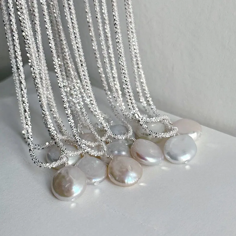 Neue Funkelnde Runde Perlenkette Aus 925Er-Sterlingsilber, Schlichter Stil, Charm-Anhänger, Halsband, Geburtstagsgeschenk Für Frauen, Edler Schmuck Neue Funkelnde Runde Perlenkette Aus 925Er-Sterlingsilber, Schlichter Stil, Charm-Anhänger, Halsband, Geburtstagsgeschenk Für Frauen, Edler Schmuck - Image 2