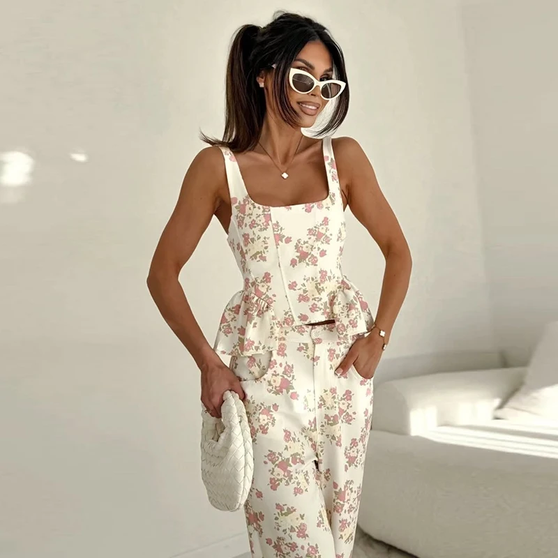 Damen Hosen Set Mit Rüschen Und Blumenmuster – Ärmelloses Oberteil Mit Geraffter Taille Und Gerader Schnürhose Damen Hosen Set Mit Rüschen Und Blumenmuster – Ärmelloses Oberteil Mit Geraffter Taille Und Gerader Schnürhose - Image 5