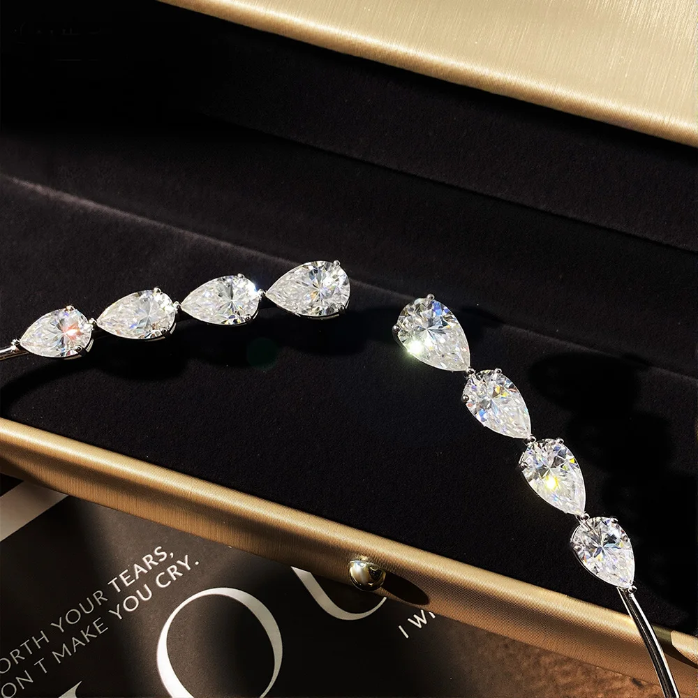 Knobspin D Vvs1 Moissanit-Diamant Offene Choker-Halskette Aus Massivem 925Er Silber Mit Birnen-/Herzschliff-Diamanten, Manschetten-Halsketten Für Damen Knobspin D Vvs1 Moissanit-Diamant Offene Choker-Halskette Aus Massivem 925Er Silber Mit Birnen-/Herzschliff-Diamanten, Manschetten-Halsketten Für Damen - Image 4