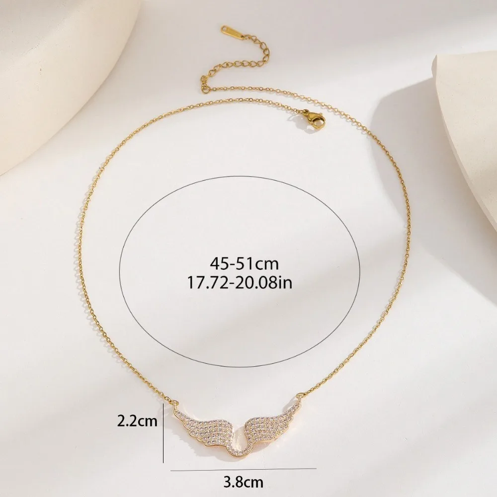 Exquisite Luxuriöse Glänzende Zirkonbesetzte Goldfarbene Engelsflügel-Anhänger-Halskette Für Damen Mode-Designer-Schmuck-Accessoires Exquisite Luxuriöse Glänzende Zirkonbesetzte Goldfarbene Engelsflügel-Anhänger-Halskette Für Damen Mode-Designer-Schmuck-Accessoires - Image 4