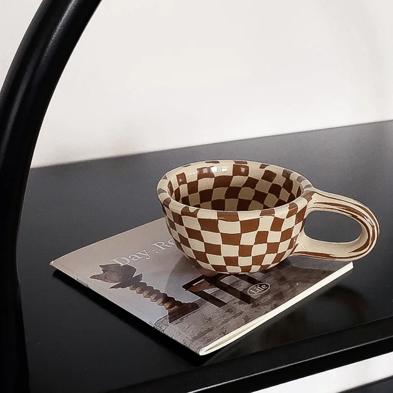 Checkerboard Shape Mug, Korean Retro Ceramic Coffee Mug, Office Latte Mug, Holiday Gift,Home Use Simple Water Cup Checkerboard Shape Mug, Korean Retro Ceramic Coffee Mug, Office Latte Mug, Holiday Gift,Home Use Simple Water Cup