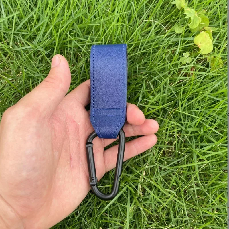1/2Pcs Pu Leather Baby Bag Stroller Hook Pram Cart Organizer 360 Degree Rotatable Hook High-Quality Crochet Stroller Accessories 1/2Pcs Pu Leather Baby Bag Stroller Hook Pram Cart Organizer 360 Degree Rotatable Hook High-Quality Crochet Stroller Accessories - Image 6