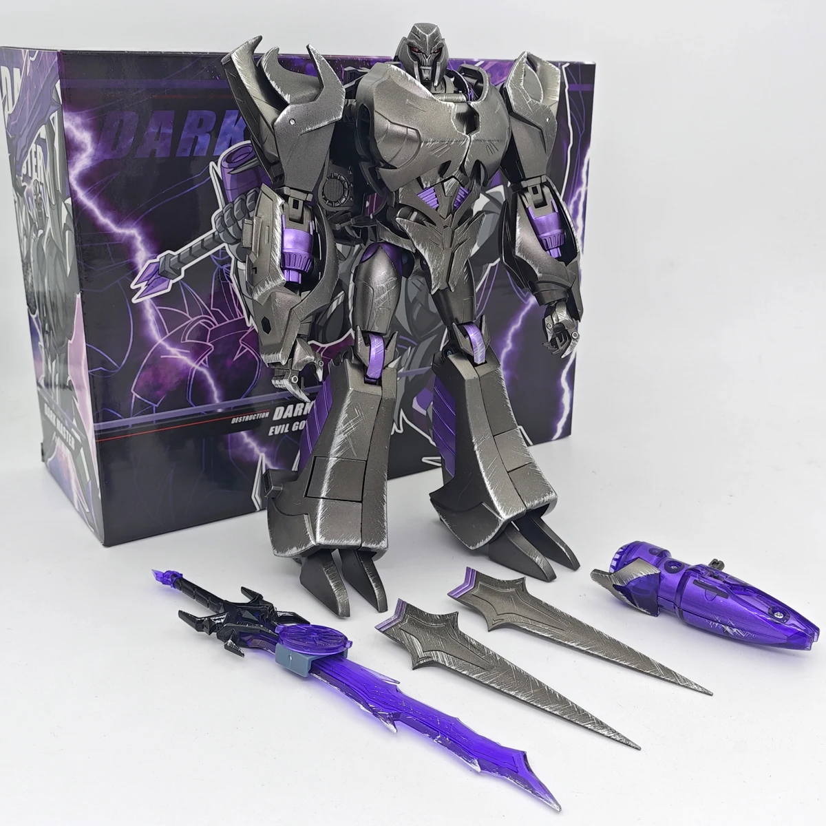 Apc Toys Dark Master 20 Cm Evil God Transformation Tfp Battle Damaged Version Apc Toys Dark Master 20 Cm Evil God Transformation Tfp Battle Damaged Version