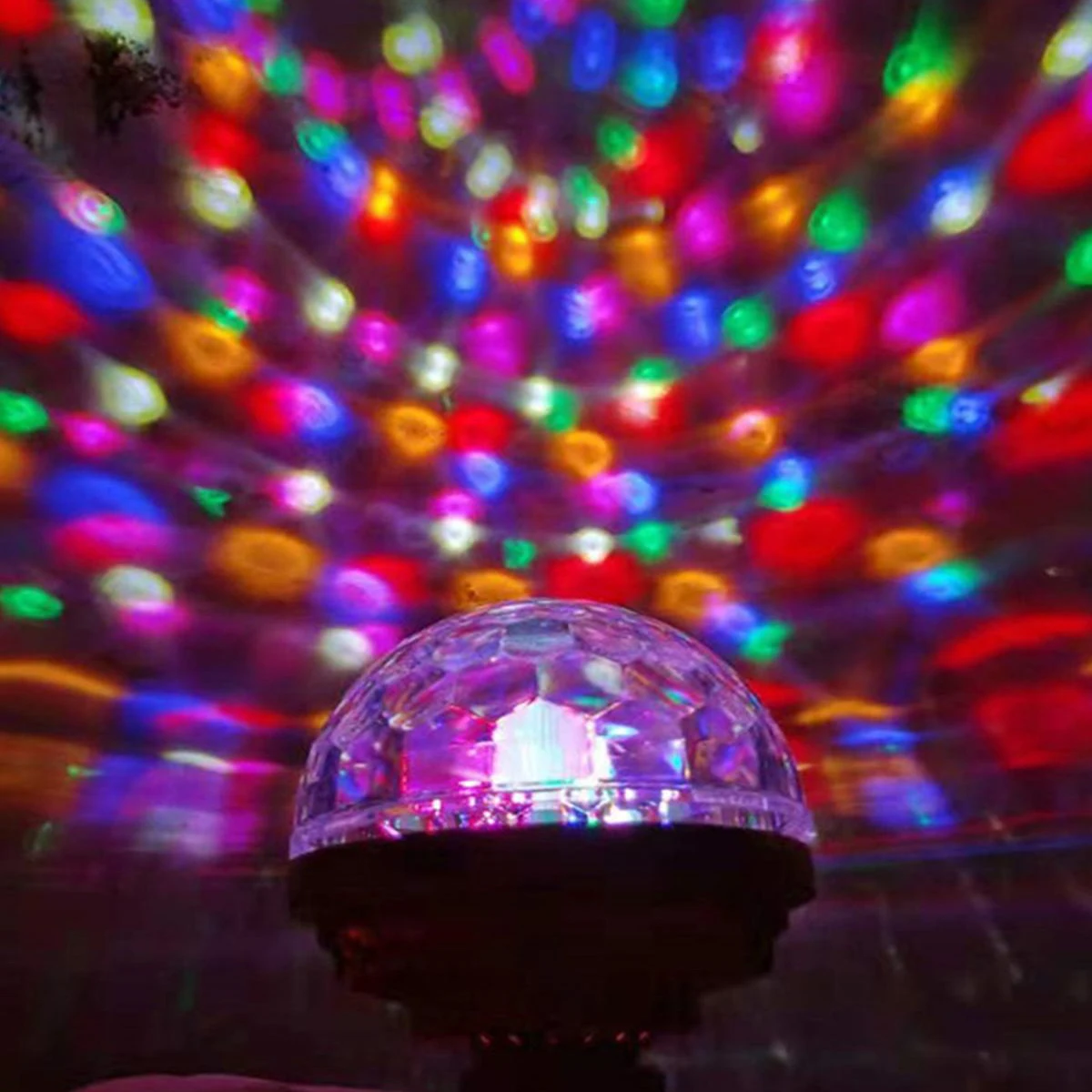 E27 Rgb Bühnenlicht – Rotierende Led Projektorlampe Für Partys E27 Rgb Bühnenlicht – Rotierende Led Projektorlampe Für Partys - Image 4