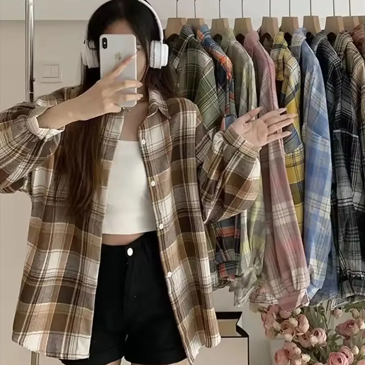 Koreanische Karierte Blusen Für Damen, Modisches Langarm-Karohemd, Damen-Frühlings-Neuheit, Schmal Geschnittene, Lässige, Lockere Einreiher-Hemden Koreanische Karierte Blusen Für Damen, Modisches Langarm-Karohemd, Damen-Frühlings-Neuheit, Schmal Geschnittene, Lässige, Lockere Einreiher-Hemden - Image 2