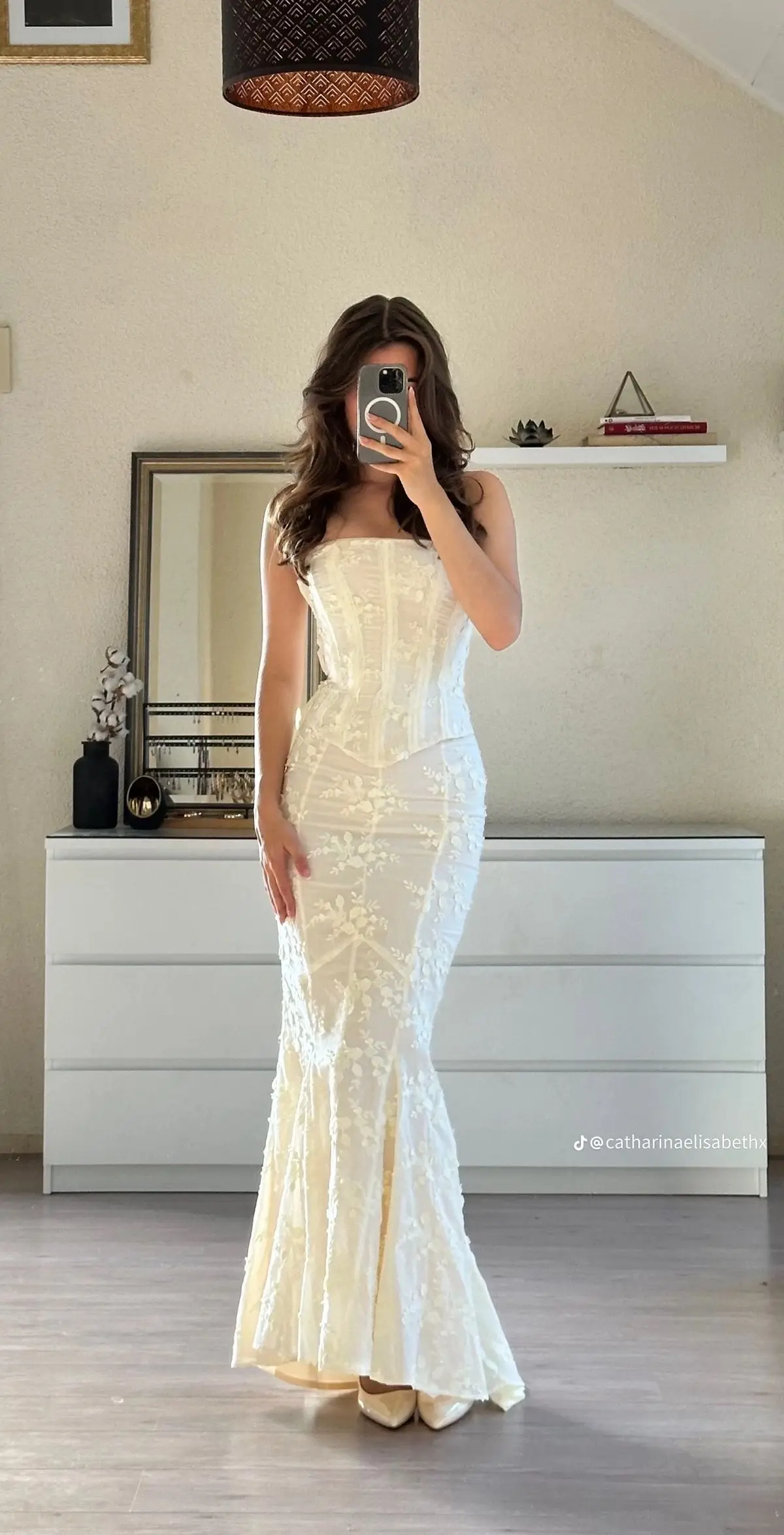 Suninheart Kleid Für Formelle Anlässe, Trägerloses 2-Teiliges Kleid-Set Für Damen, Weißes Schnüroberteil Und Maxirock-Set, Modische Passende Sets Suninheart Kleid Für Formelle Anlässe, Trägerloses 2-Teiliges Kleid-Set Für Damen, Weißes Schnüroberteil Und Maxirock-Set, Modische Passende Sets - Image 3