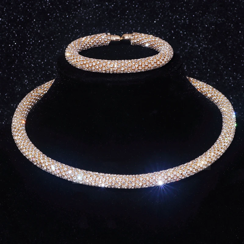 Neue Mode Strass Kragen Choker Halskette Für Frauen Übertrieben Einfache Große Klobige Kette Halskette Drehmomente Schmuck Zubehör Neue Mode Strass Kragen Choker Halskette Für Frauen Übertrieben Einfache Große Klobige Kette Halskette Drehmomente Schmuck Zubehör - Image 6