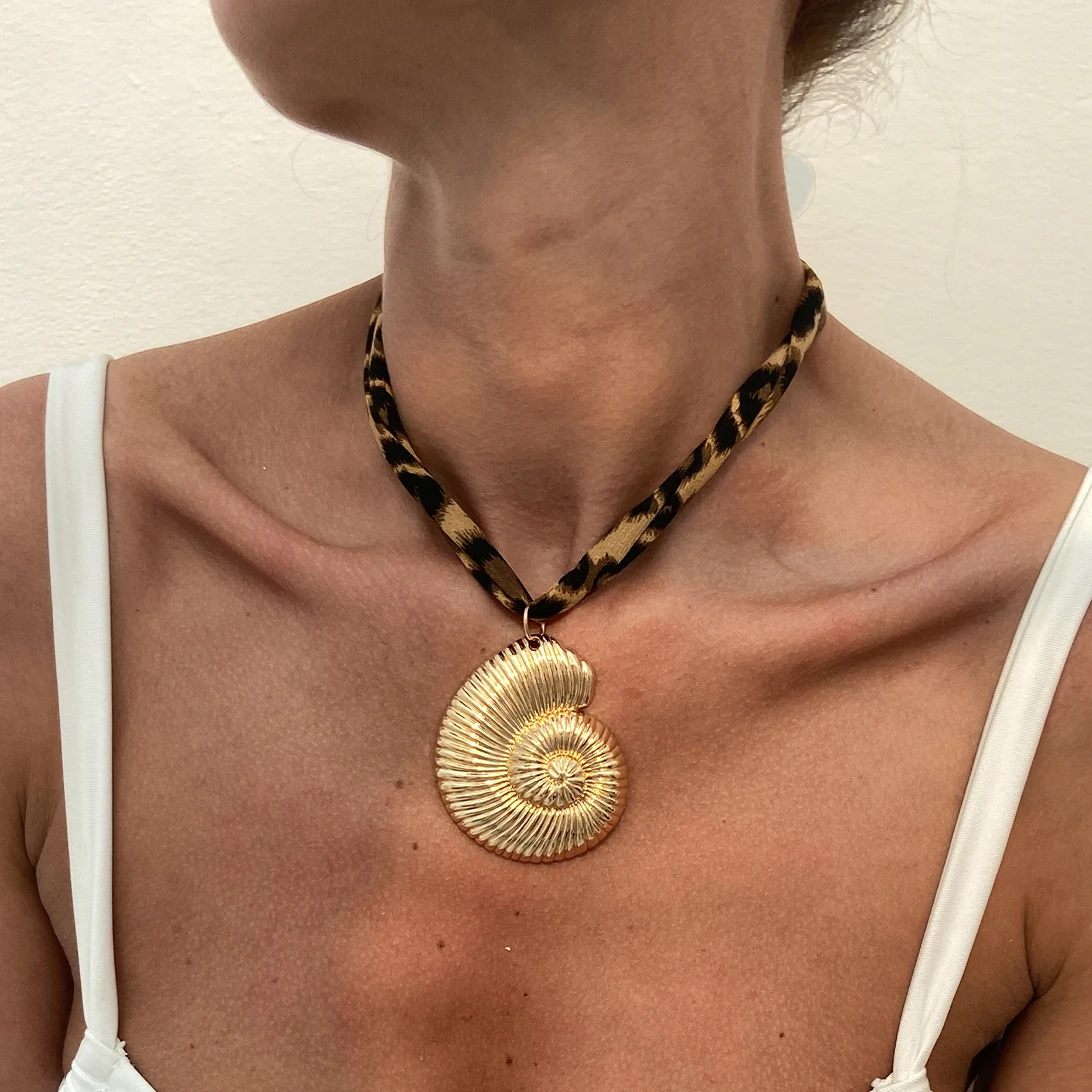 Ingesight.z Vintage Gold Farbe Seestern Anhänger Halsketten Frauen Böhmen Metall Conch Choker Halsketten Partei Schmuck Zubehör Ingesight.z Vintage Gold Farbe Seestern Anhänger Halsketten Frauen Böhmen Metall Conch Choker Halsketten Partei Schmuck Zubehör - Image 10