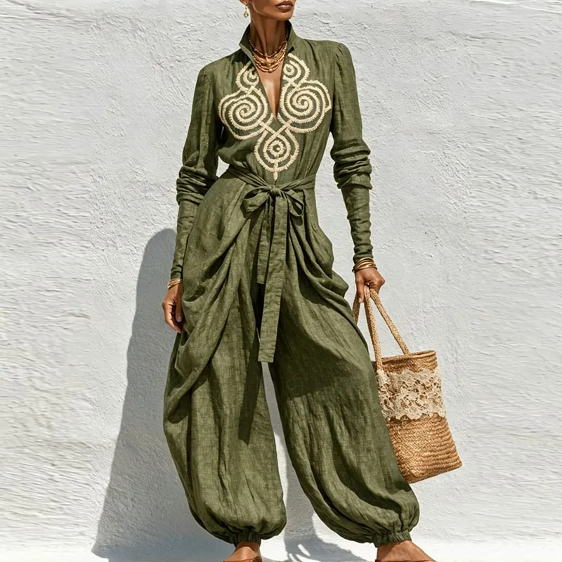 Ethnischer Jumpsuit Mit Stehkragen Für Damen, V-Ausschnitt, Lange Ärmel, Selbstbindender Gürtel, Taillenhose, Urlaubs- Und Freizeitanzug, Einteiliger Anzug. Ethnischer Jumpsuit Mit Stehkragen Für Damen, V-Ausschnitt, Lange Ärmel, Selbstbindender Gürtel, Taillenhose, Urlaubs- Und Freizeitanzug, Einteiliger Anzug. – Bild 3