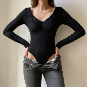 SUCHCUTE Black V-neck Lace-trimmed Fitted Jumpsuit Sexy Elegant Long Sleeve Rompers Women Slim Bodysuits Fashion Spring Clothes