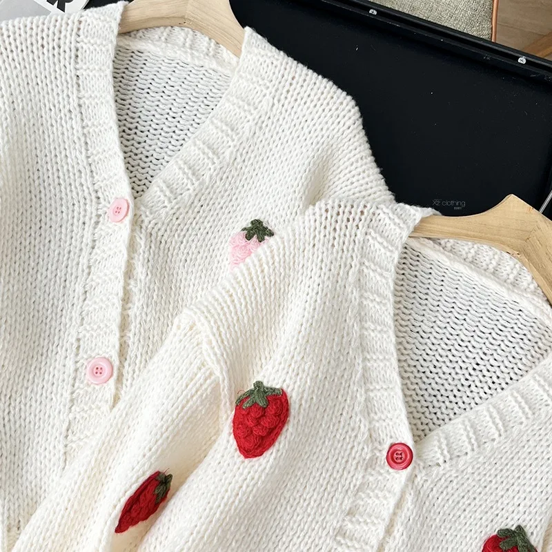 Süße Erdbeere, langärmelig, lose Strickjacken für Damen, Frühling und Herbst 2026, V-Ausschnitt, einreihig, Preppy-Stil, gestrickte Tops – Bild 6