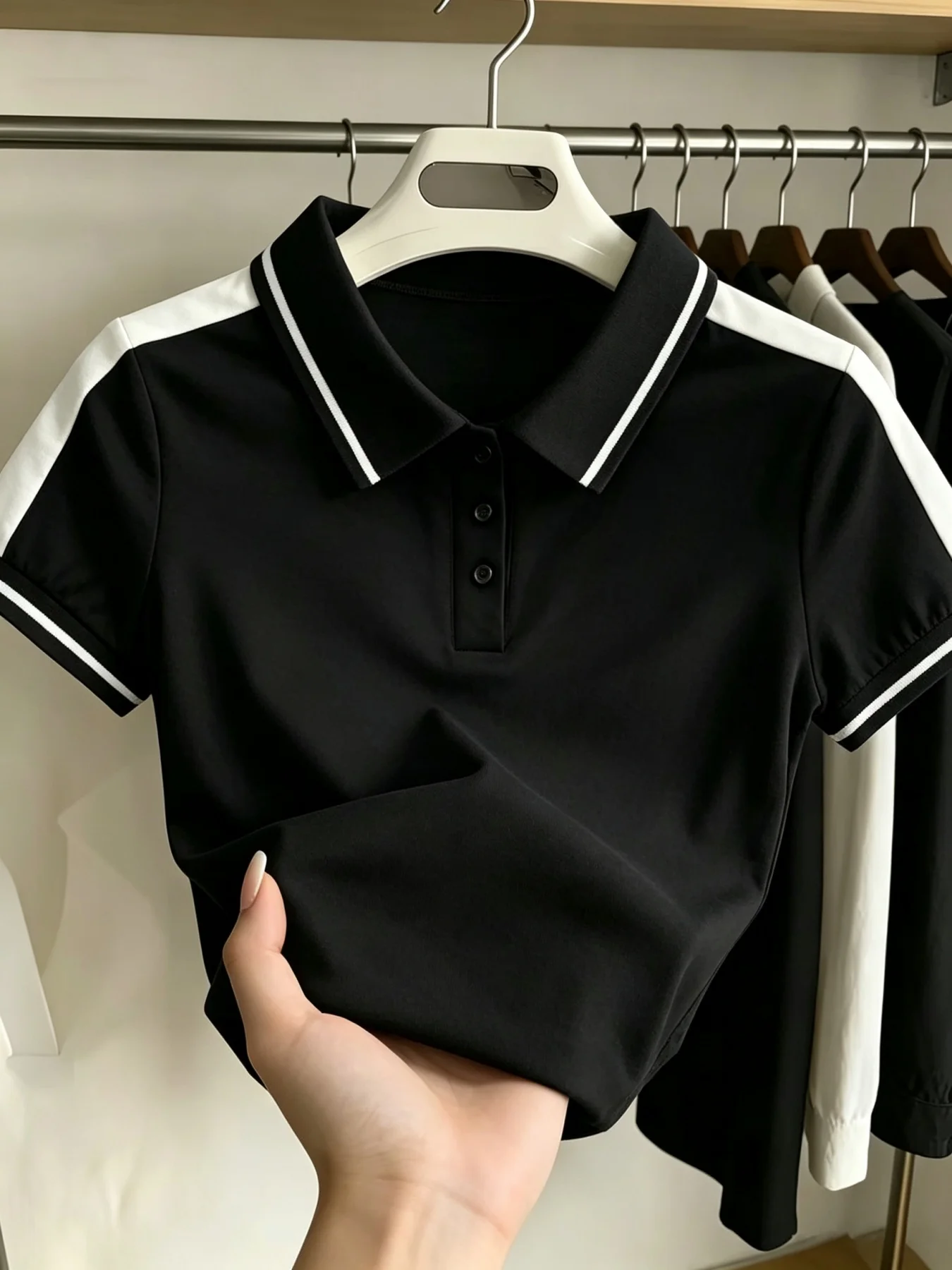 Women’s Y2K Slim Fit Polo Shirt,Contrast-Color Shoulder Panels, Basic Retro Preppy Sport Casual Cropped Streetwear Top Women’s Y2K Slim Fit Polo Shirt,Contrast-Color Shoulder Panels, Basic Retro Preppy Sport Casual Cropped Streetwear Top - Image 7