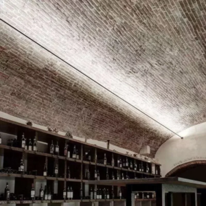 Moderne lineare LED-Wandleuchte Skyline – Schwarz/Weiß, für Wohnzimmer & Bad