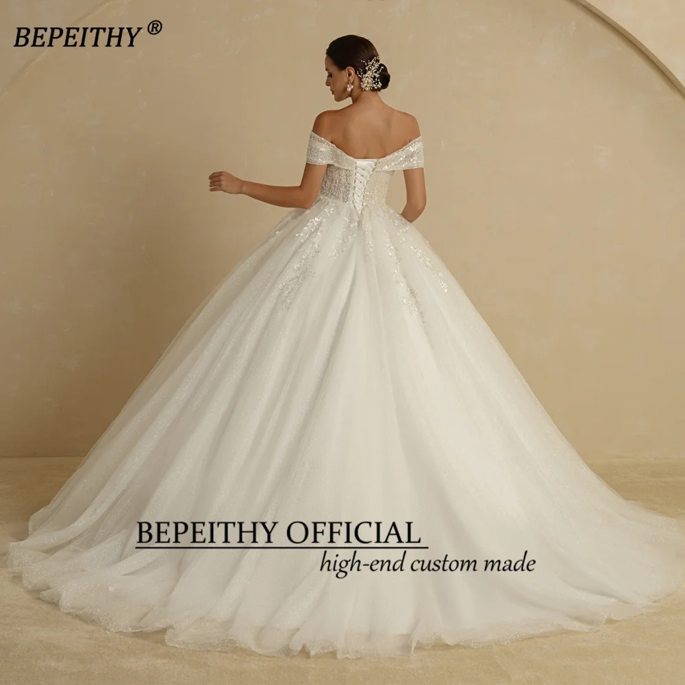BEPEITHY schulterfreies Prinzessinnen-Brautkleid mit Glitzer, auch in großen Größen – Bild 2