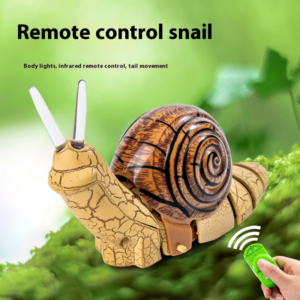Simulation Funny Puzzle Toys  Little Snail with Light Children Play House Remote Control Biological Cognition Education Toys