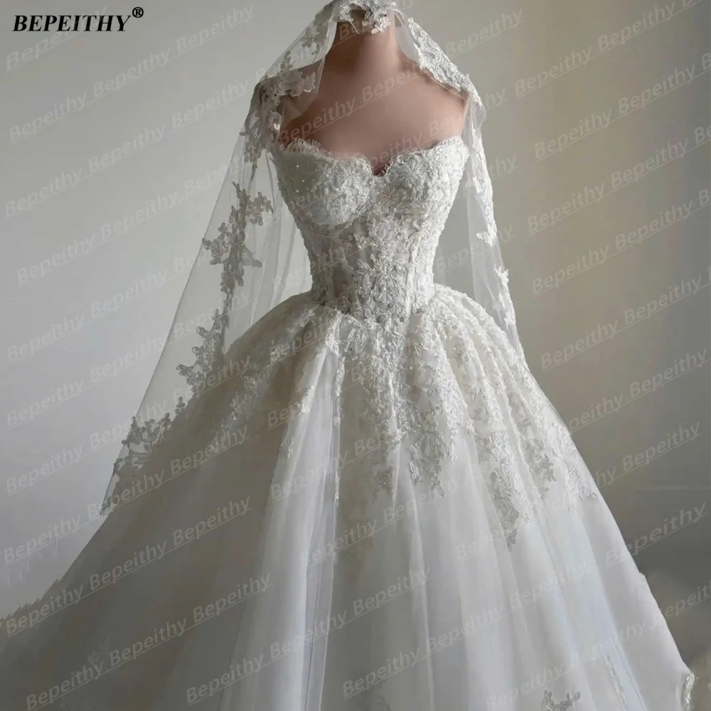 BEPEITHY Prinzessinnen-Brautkleid in Elfenbein mit Herzausschnitt, bodenlang, auch in großen Größen – Bild 6